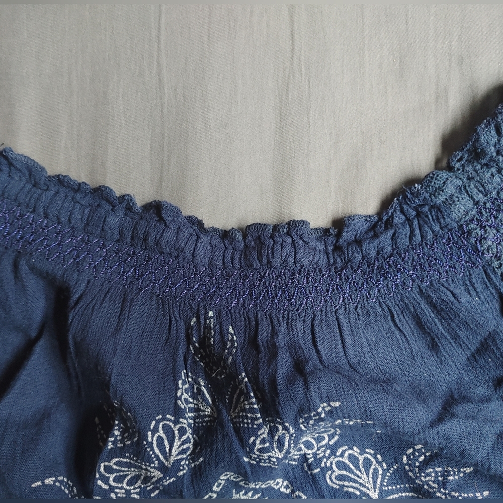 Boho Style Flared Top - Picture 6 of 8